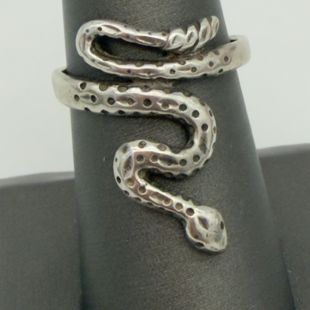 Vintage Sterling Silver Snake Ring Serpent Hammered Modernist Size 7.5